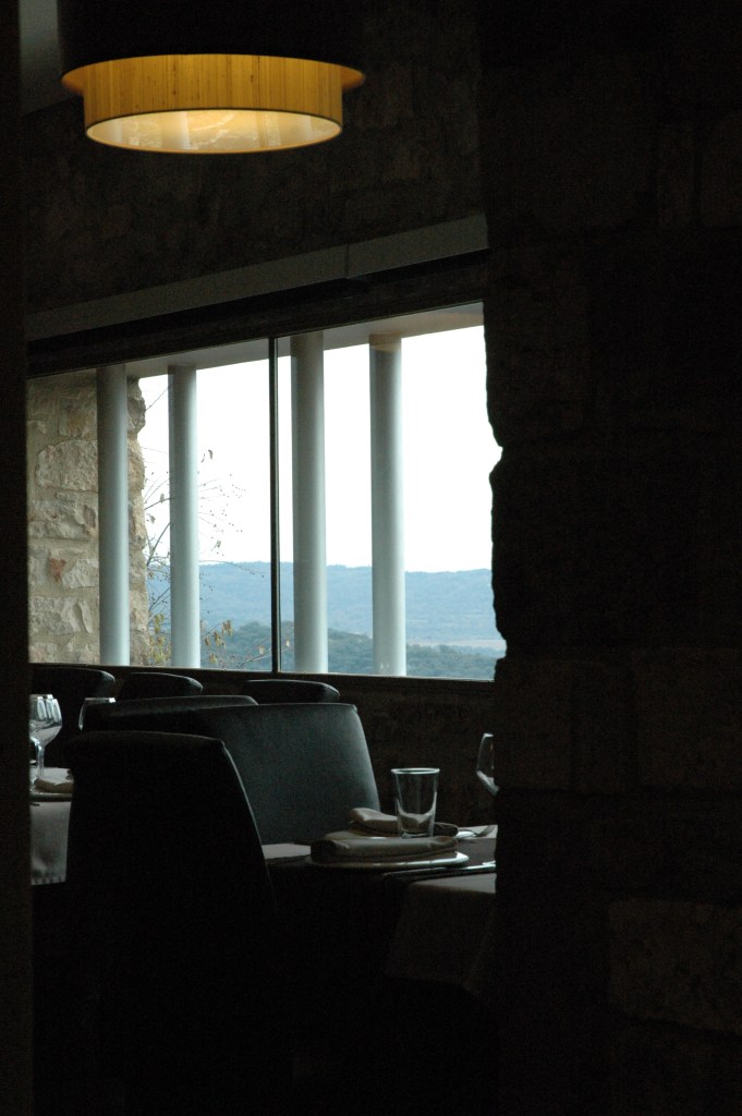 Vistas desde la sala. Casa Pardina Alquezar